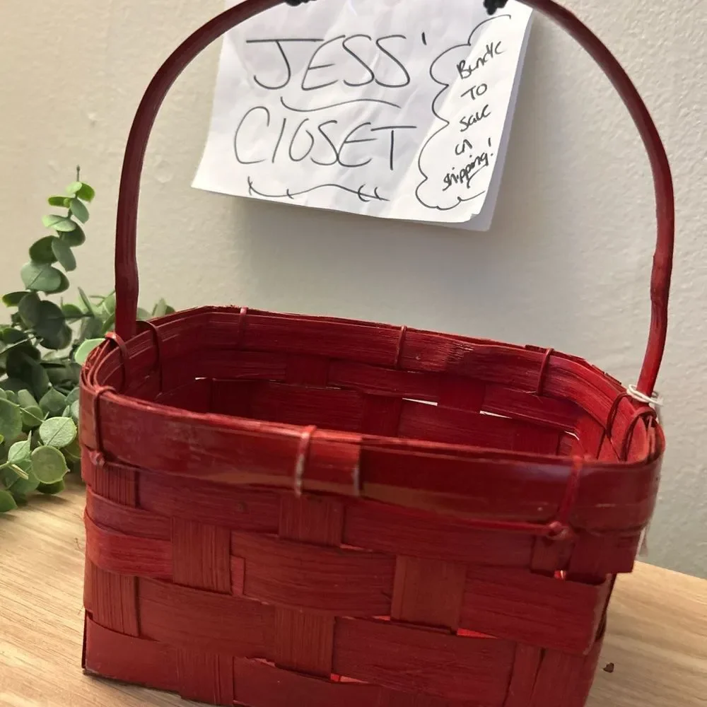 Vintage NOEL Christmas Winter Red Woven Basket with Floral